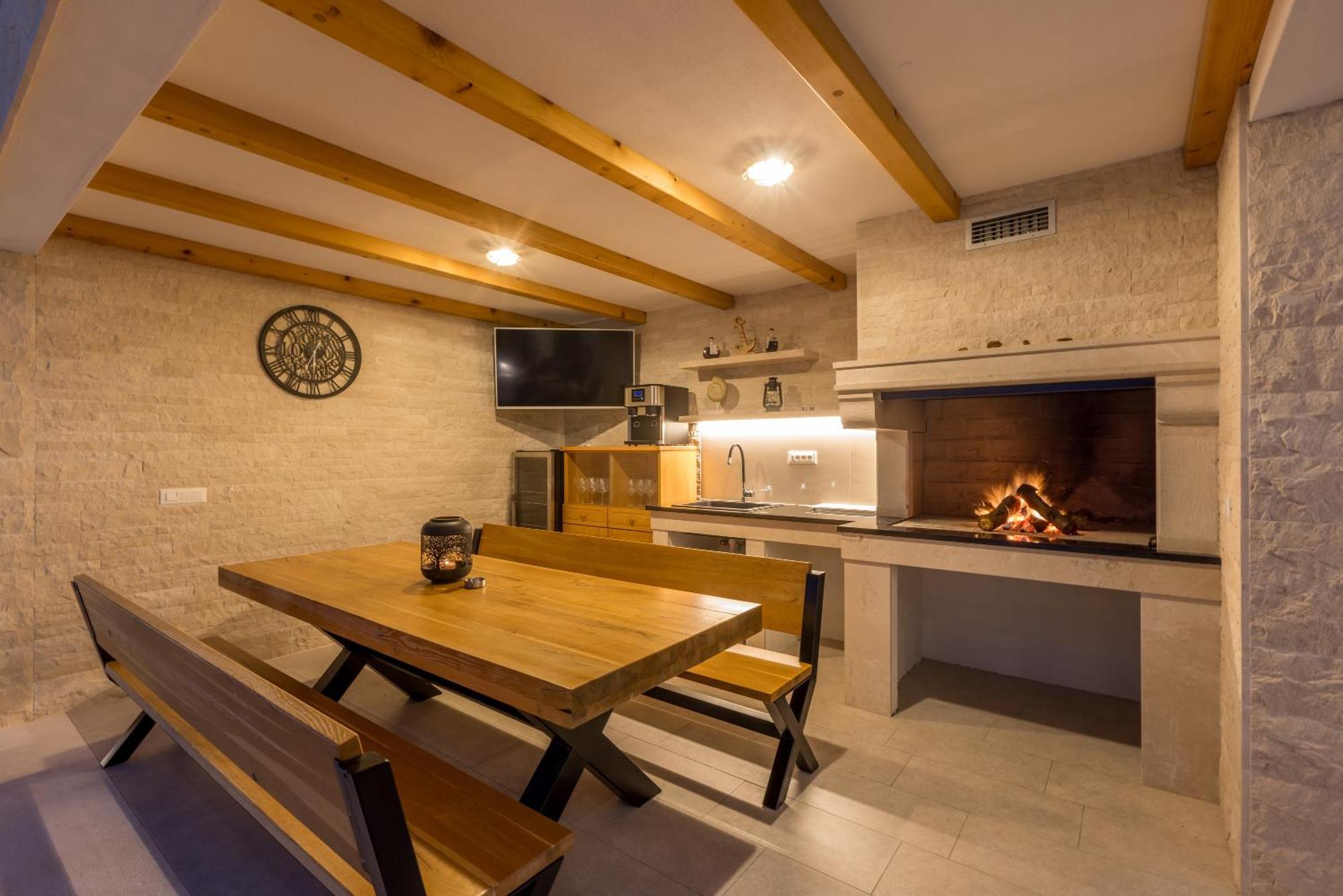 Luxury Villa Diana With Heated Pool And Jacuzzi Dograde エクステリア 写真