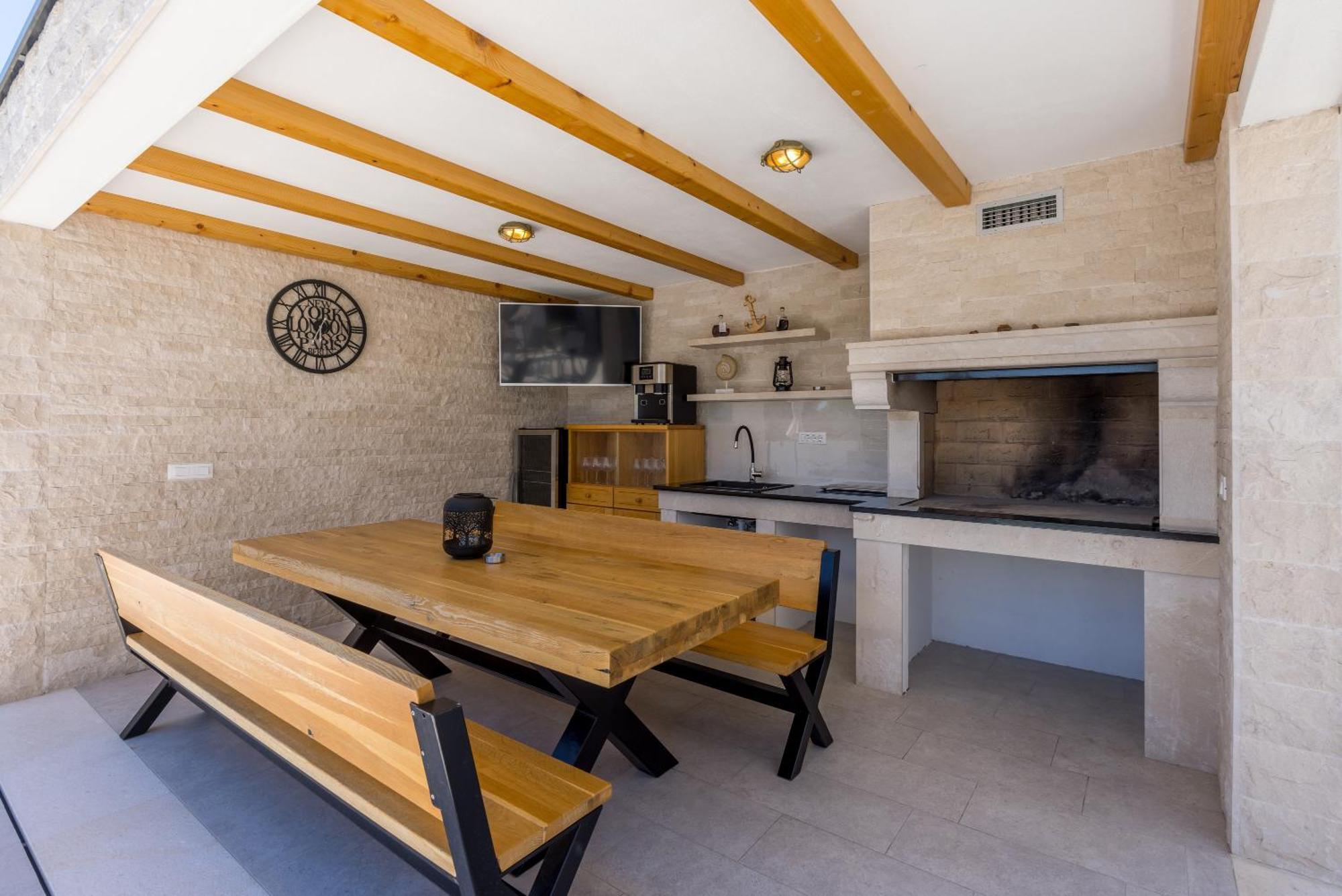 Luxury Villa Diana With Heated Pool And Jacuzzi Dograde エクステリア 写真